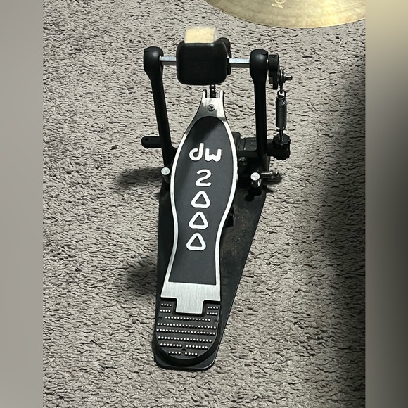 Drum Other Used Dw 200 Single Bass Drum Pedal With 2 Extra